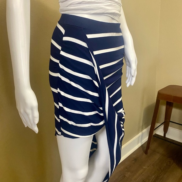 DNA Couture Asymmetrical Skirt - Picture 2 of 5